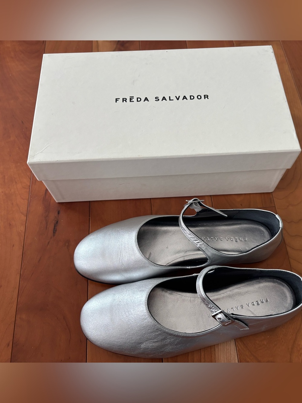 Freda Salvador Mary Jane flats size 6 - Picture 2 of 8